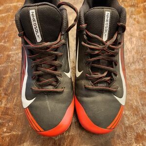 NIKE Flywire Vapor Pro Low Metal Baseball Cleats Size 6Y Black Red 683895-016